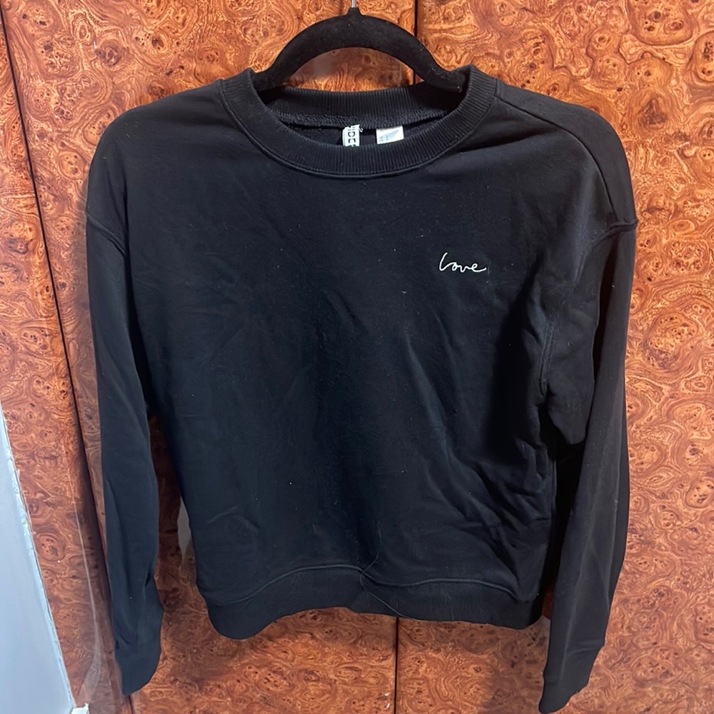 Sweatshirt